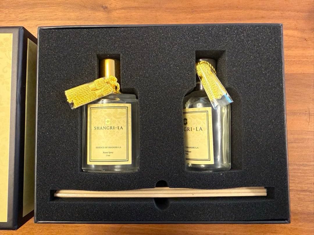 お家でホテルステイ✨シャングリラ ホテル公式 エッセンス ディフューザーセット