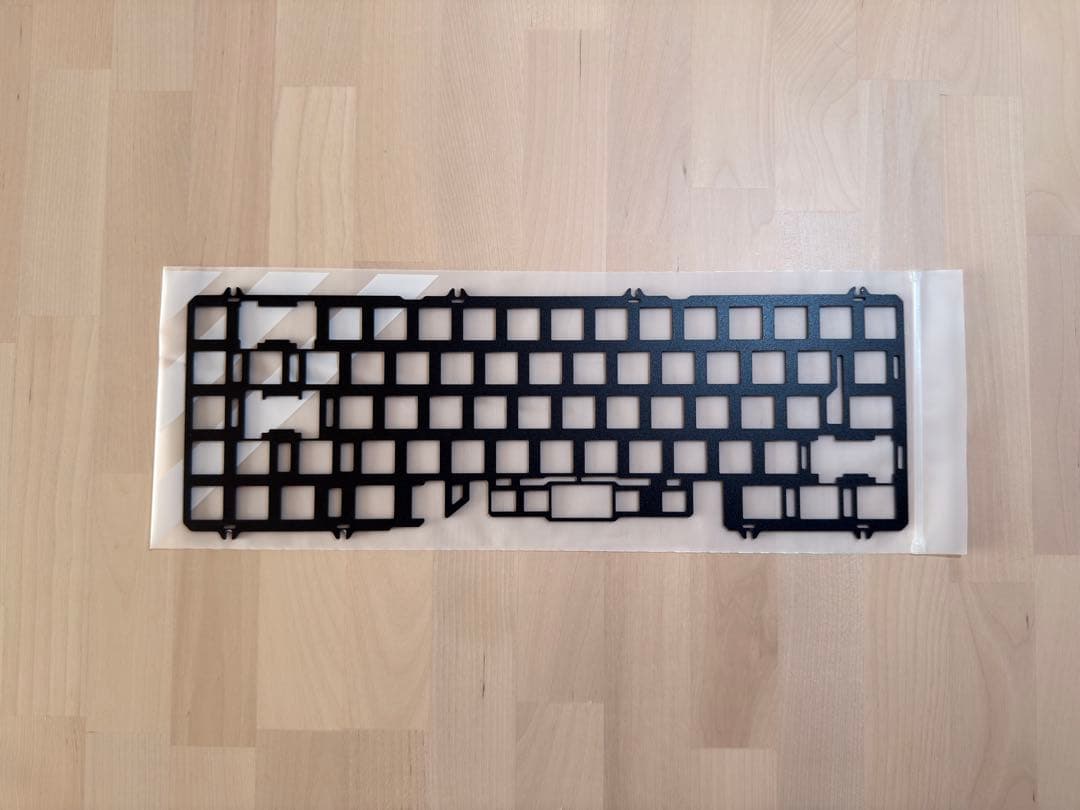 Geonworks Glare 65 Barebone Kit 自作キーボード