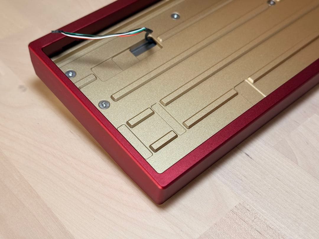 Geonworks Glare 65 Barebone Kit 自作キーボード