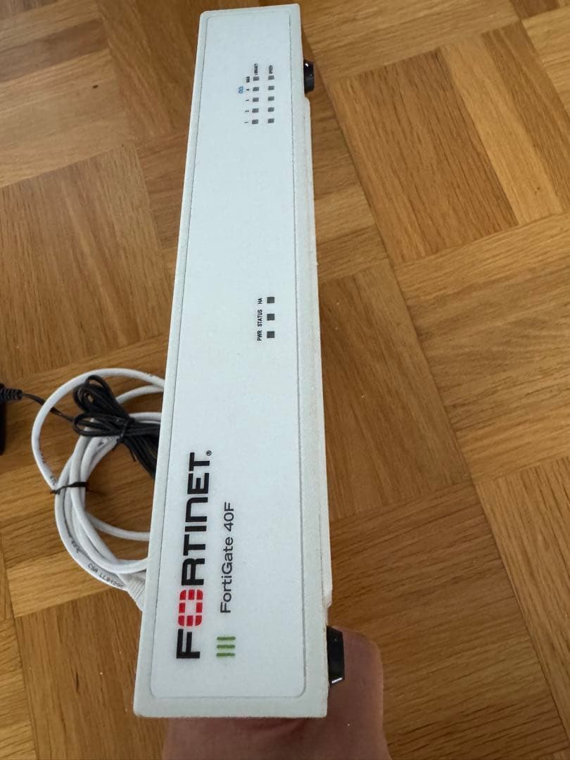 Fortinet FortiGate 40F ネットワーク機器