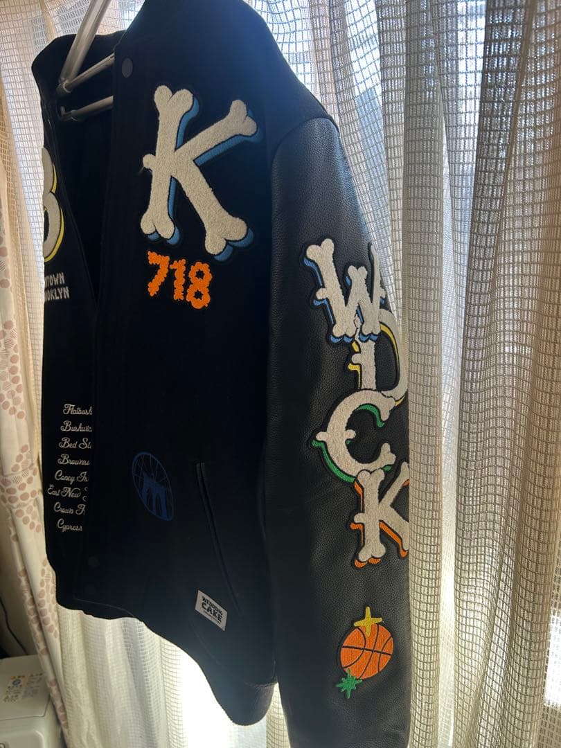 ブルックリン刺繍スタジャン