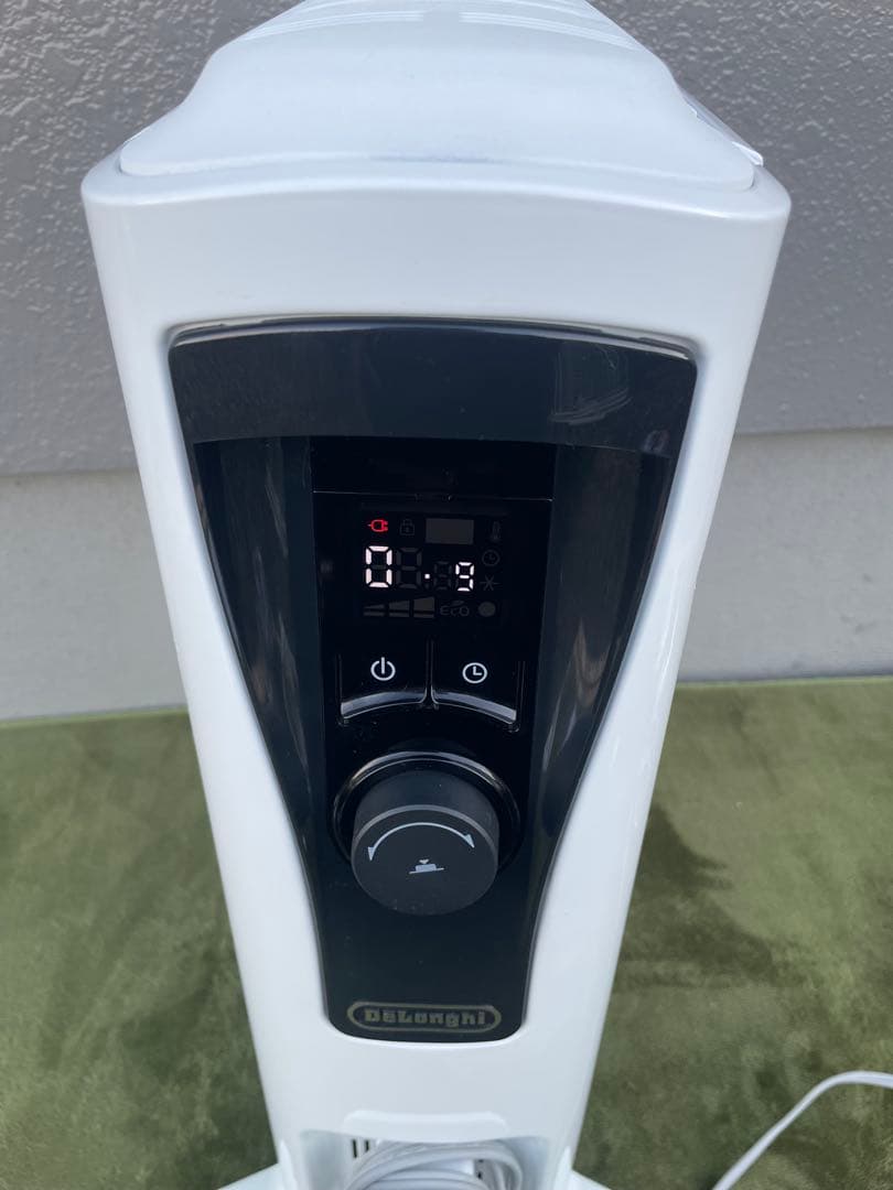 DeLonghi デロンギ ユニカルド オイルヒーター RHJ65L0712