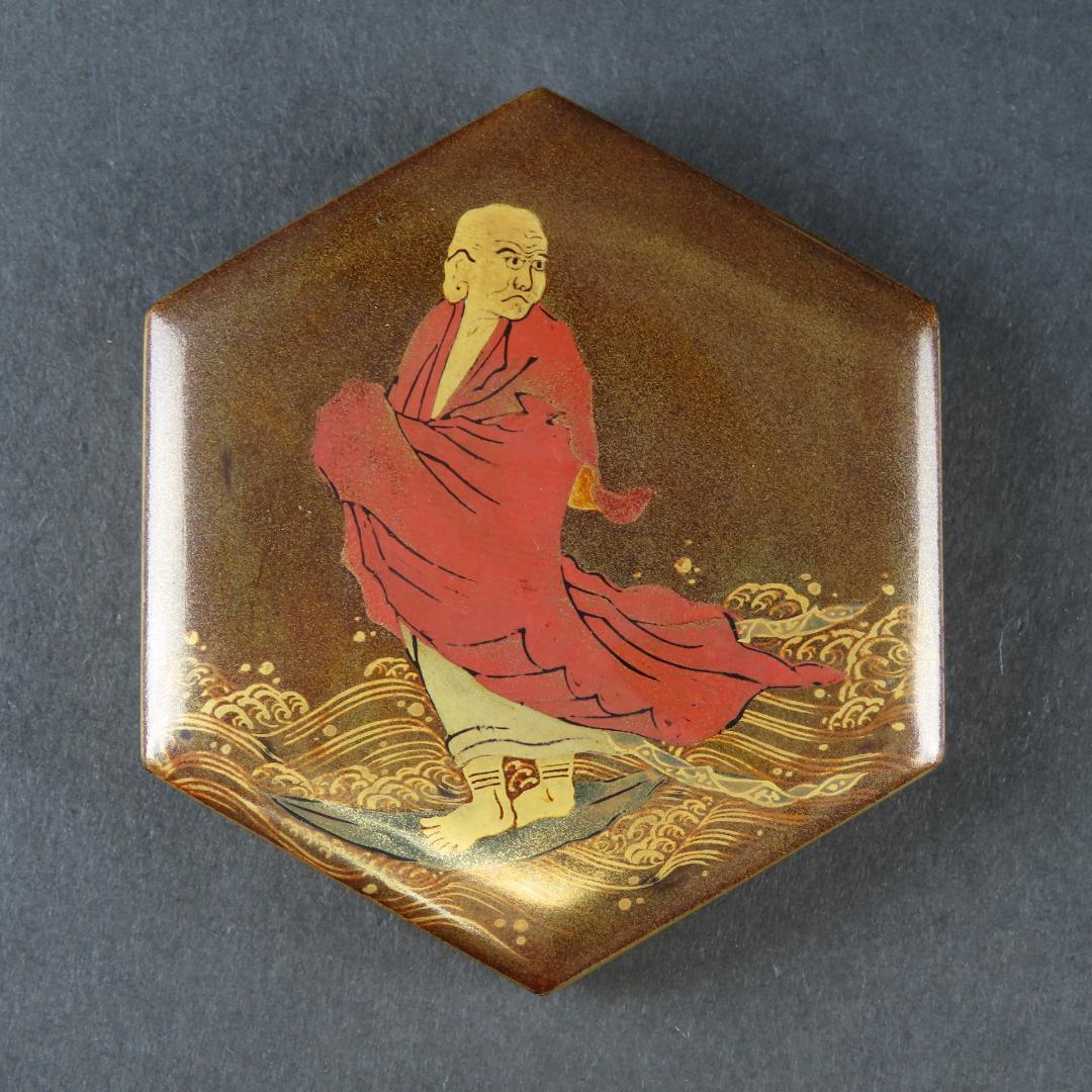 324 時代蒔絵香合 蘆葉達磨大師図 金梨子 江戸時代/煎茶道具