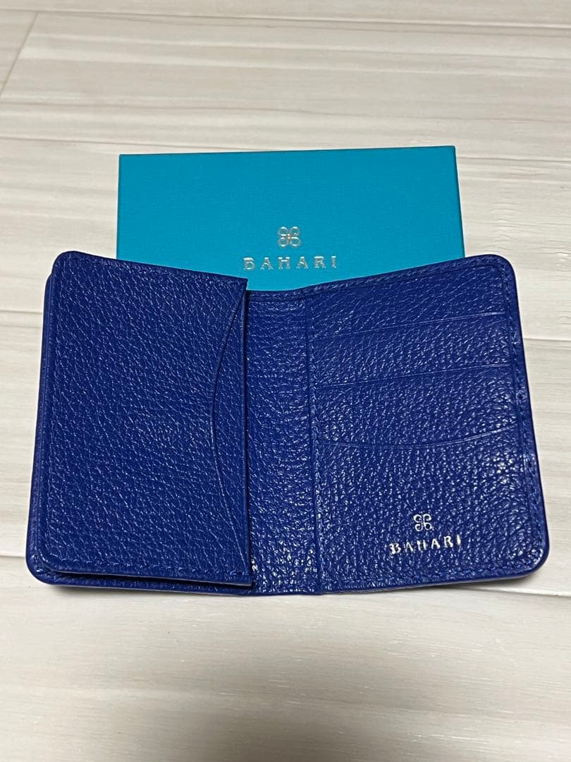 BAHARI 青 レザー 名刺入れ エイ ガルーシャ 【美品】