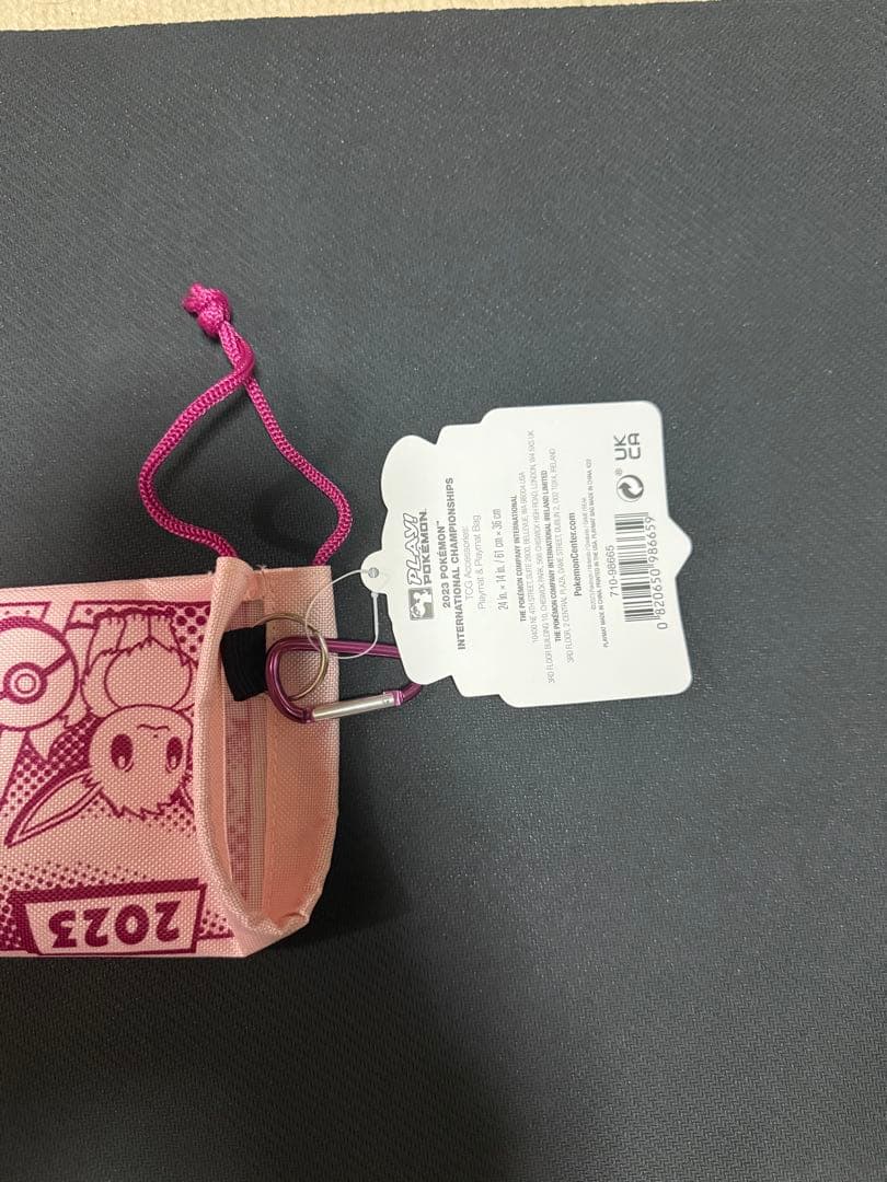 【海外正規品】ブイズ　イーブイーズ　プレイマット　EUIC　ロンドン