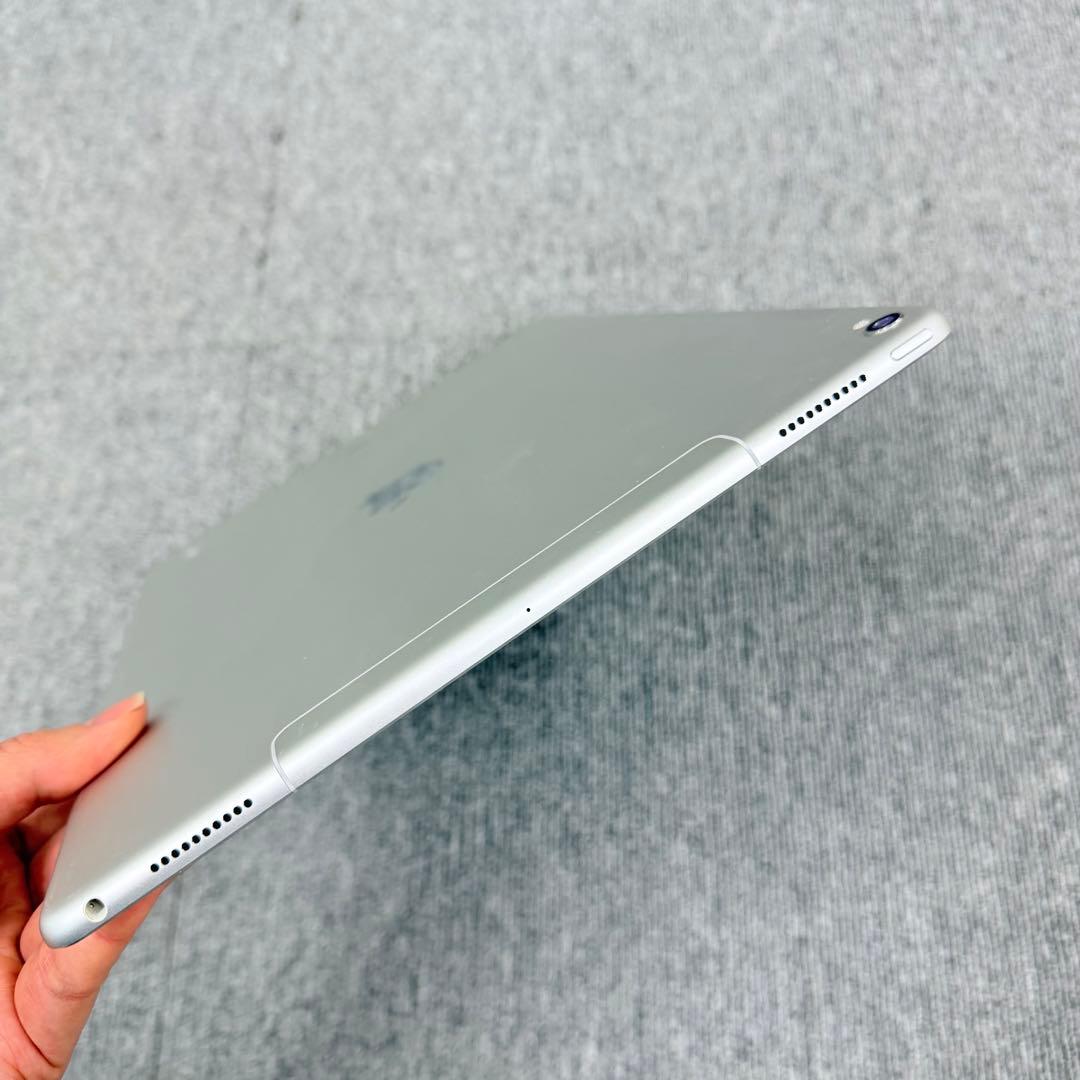 iPad Pro 第2世代 12.9インチ Wi-Fi + Cellular