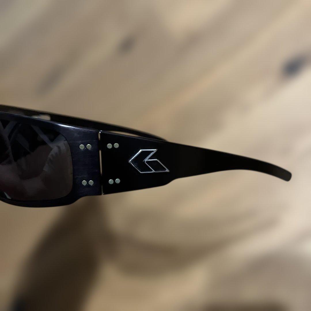 GATORZ MAGNUM マグナム　レンズひび有り格安