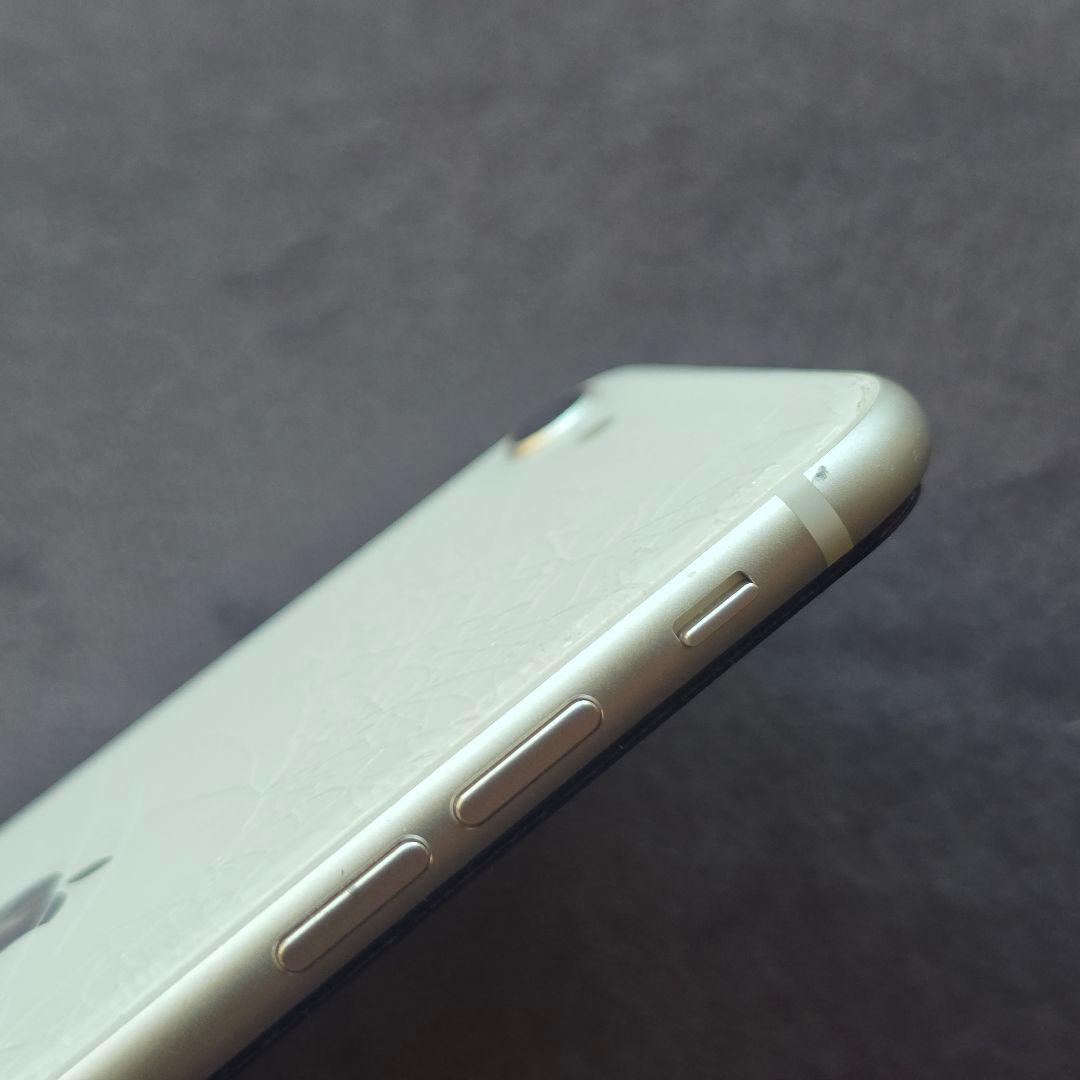 Apple iPhone SE3 64GB スターライト SIMフリー 本体のみ