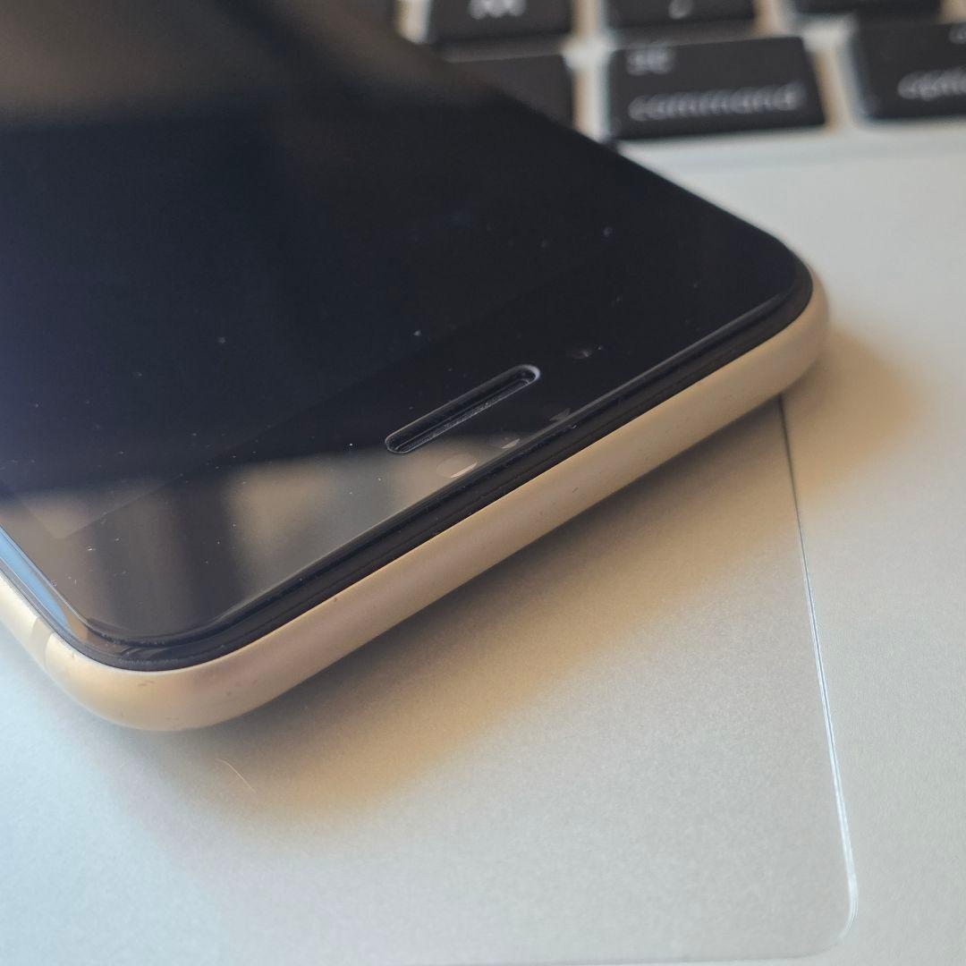 Apple iPhone SE3 64GB スターライト SIMフリー 本体のみ