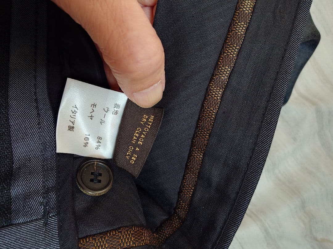 新品 LOUIS VUITTON 52 スーツ上下 ダークグレーシングル