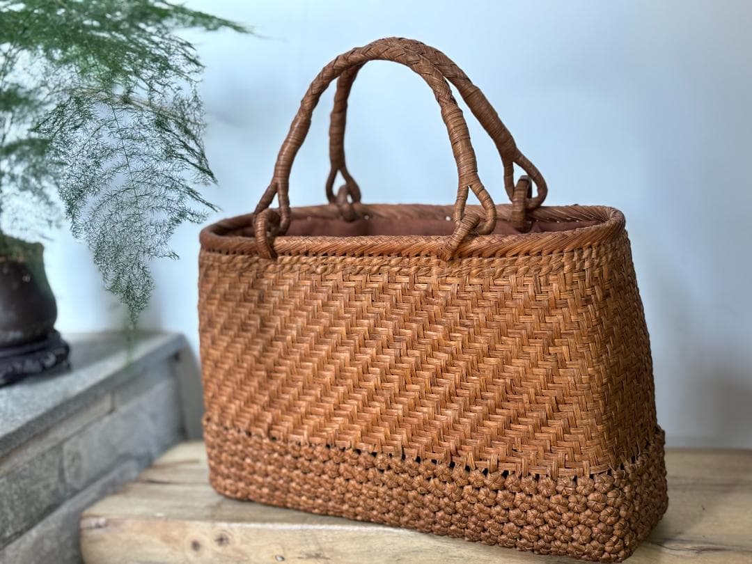 山葡萄 かごバッグ 網代編み 職人手編み 変則二重編み 籠 手提げ 内布あり