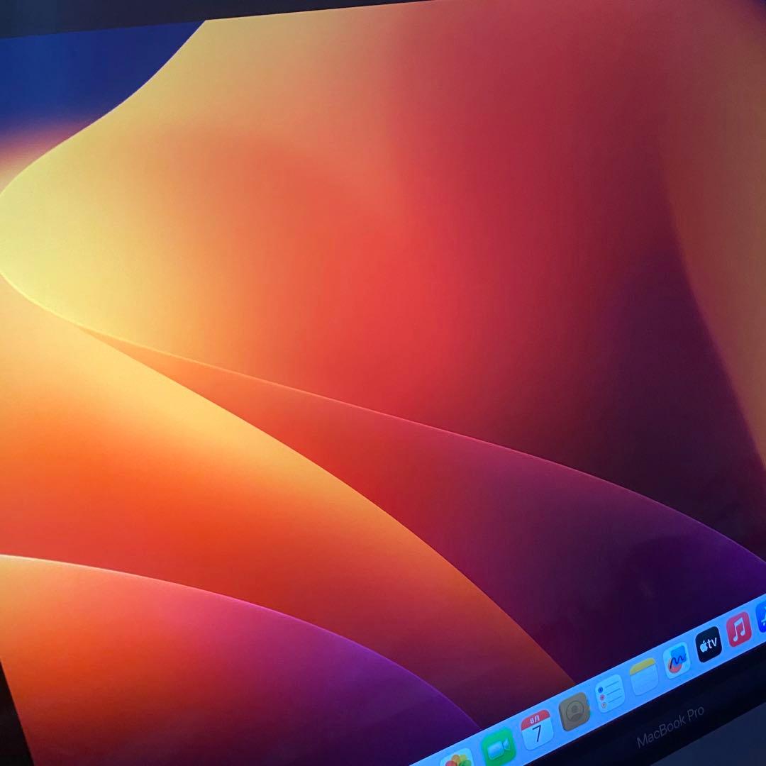 美品⭐︎Apple⭐︎充放電8回MacBookPro15 i7/16GB/512GB