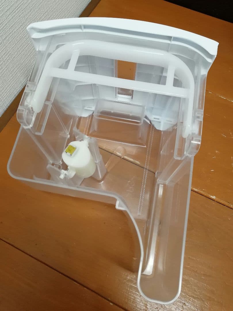 N557 Panasonic 衣類乾燥除湿機　F-YHVX120 B型