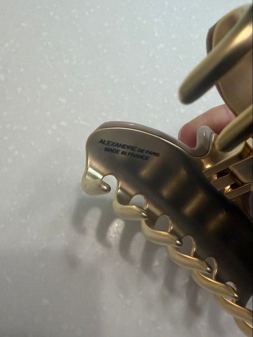 ALEXANDRE DE PARIS ヘアクリップ ベージュピンク　Mサイズ