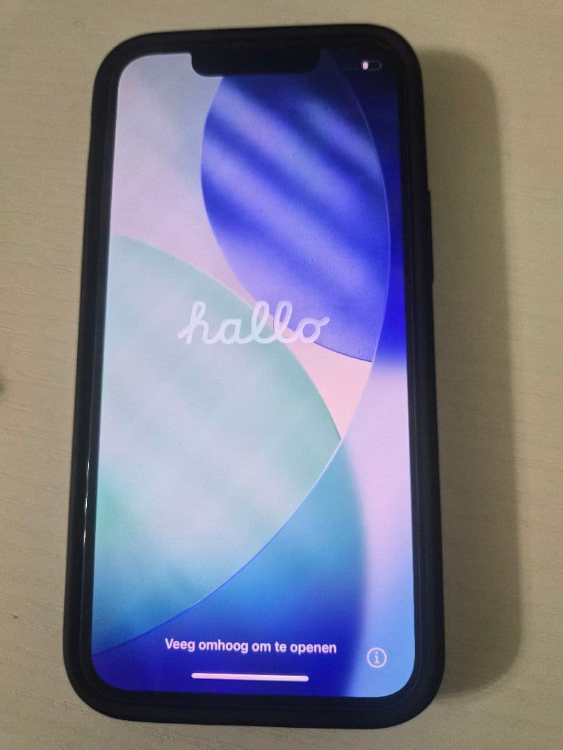 iPhone13mini 本体 黒色ケース、未使用ガラスフィルム付