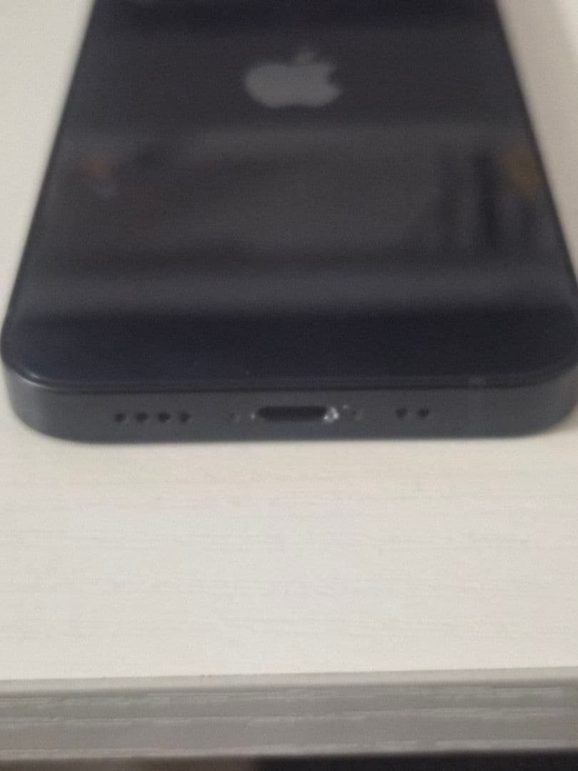 iPhone13mini 本体 黒色ケース、未使用ガラスフィルム付