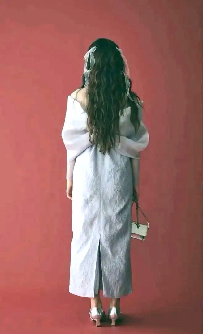 【お値下げ】ecmile オフショルダー パーティー　オケージョンドレス　送料込