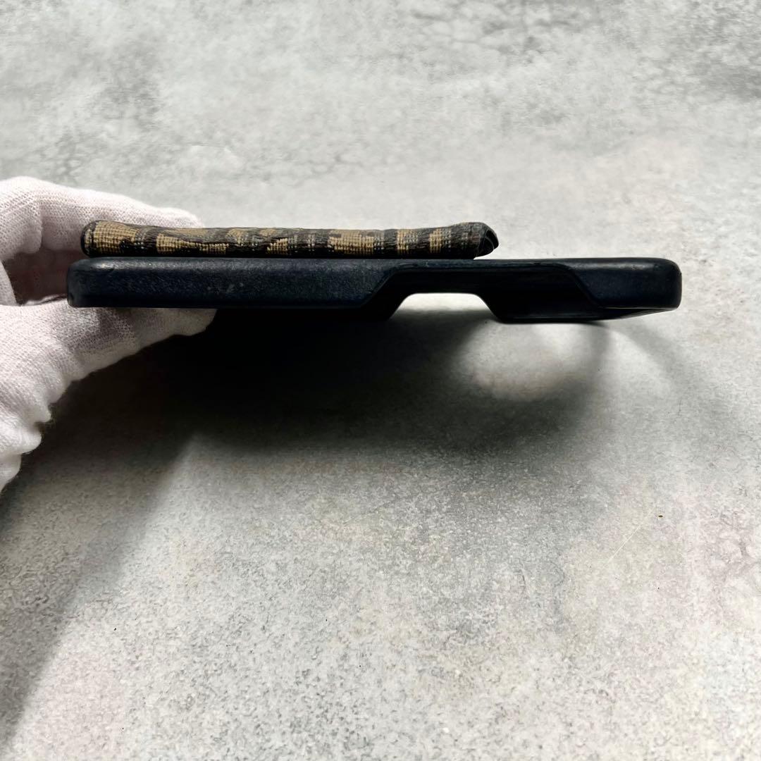 Christian Dior iPhoneケース 12/12pro 8351