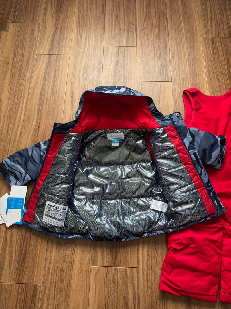 コロンビア　スキーウエア　スノーウエア　未使用品　100