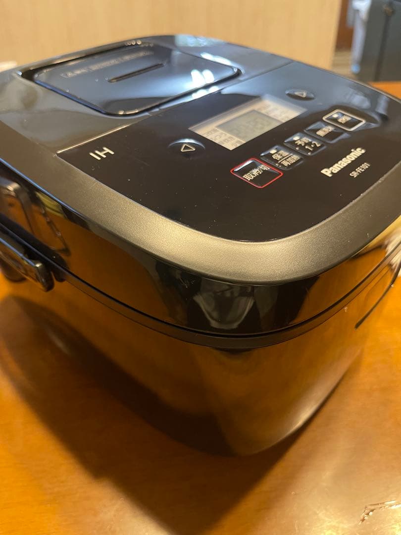 【パナソニック炊飯器】SR-FE101 24年製 美品 新生活に