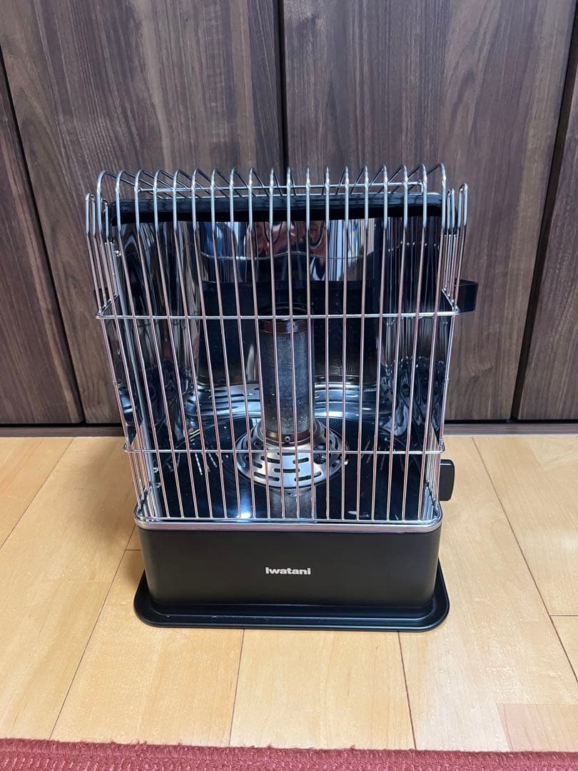 イワタニ　カセットガスストーブ　ハイパワータイプ　デカ暖房