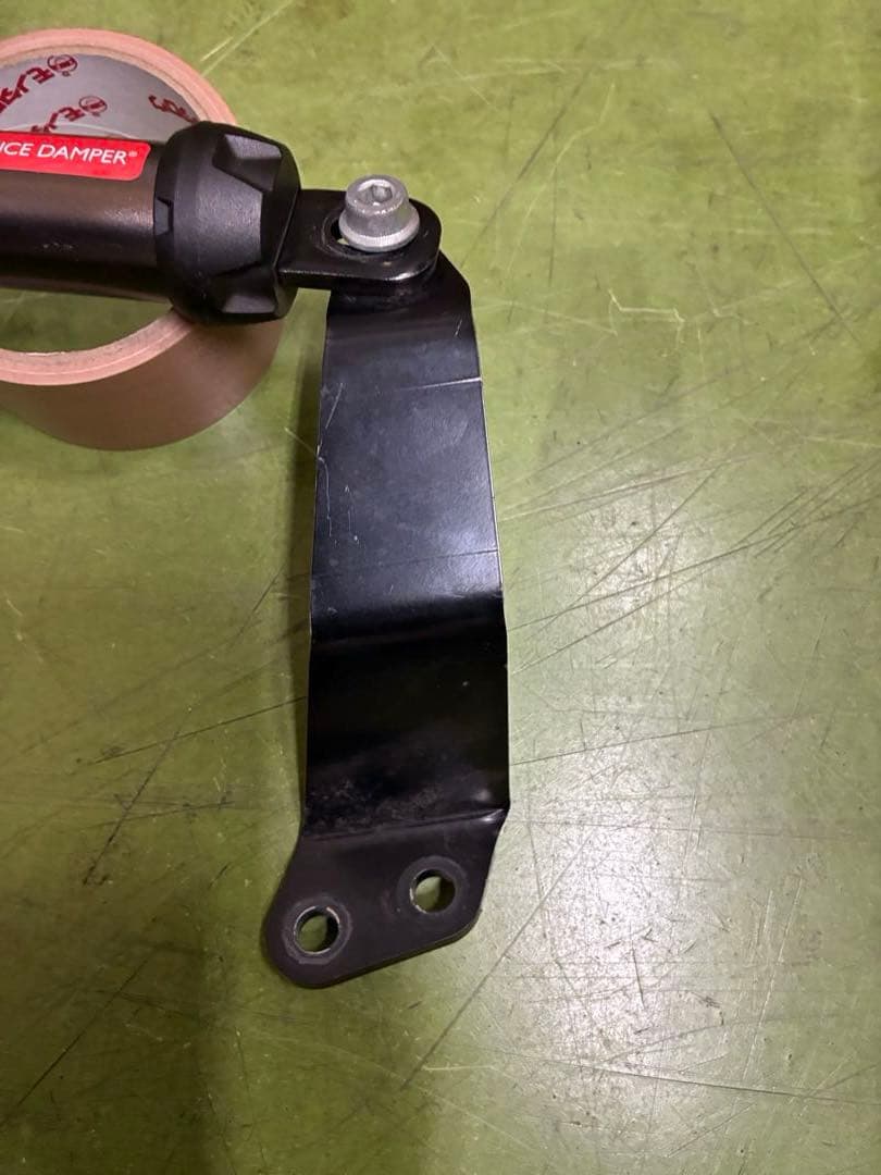 アクティブ　Ｖストローム２５０用　パフォーマンスダンパー　中古品