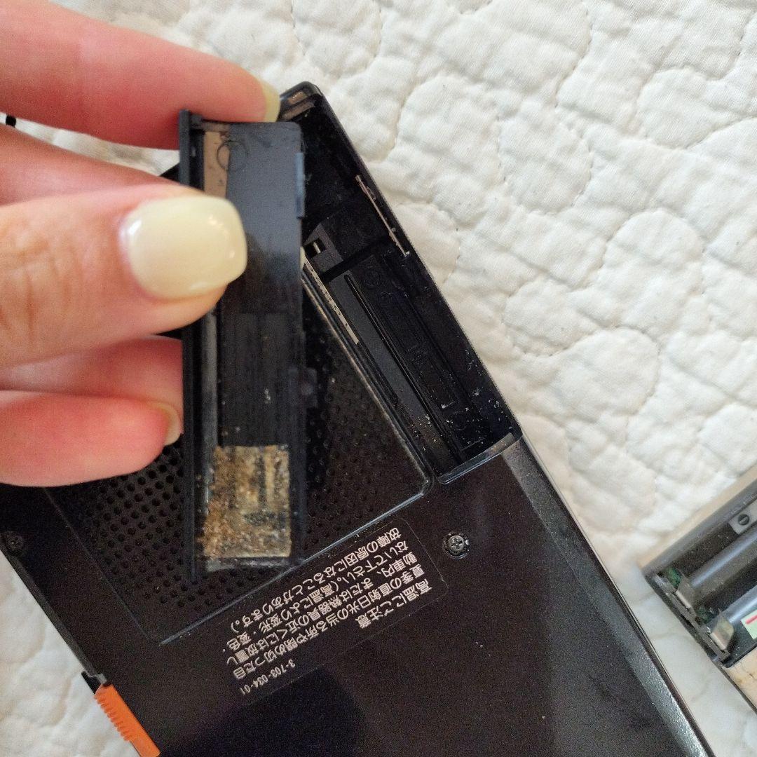 【まとめ売り】ポータブル　カセットプレイヤー　6台