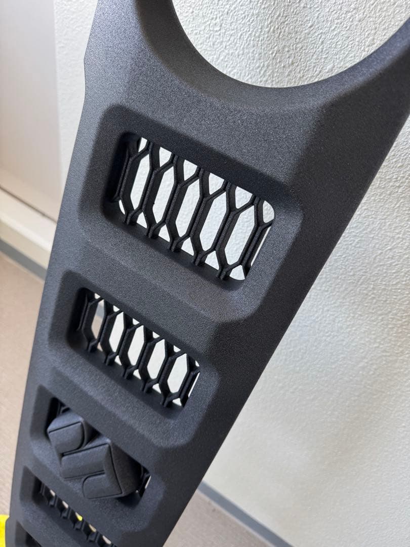 早い方優先❣️ジムニー　jb64 jb74 フロントグリル　ストーン塗装