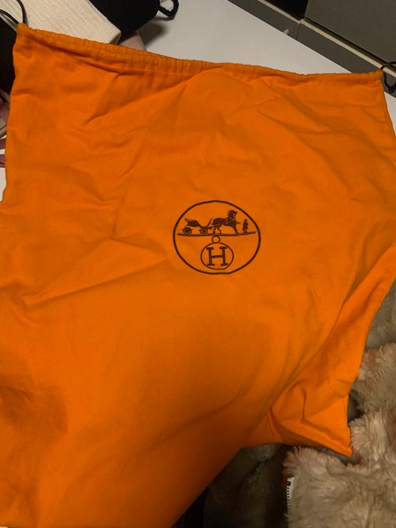 HERMES レッド ハンドバッグ