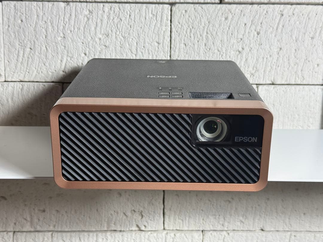 エプソン ホームプロジェクター dreamio ブラック EF-100BATV