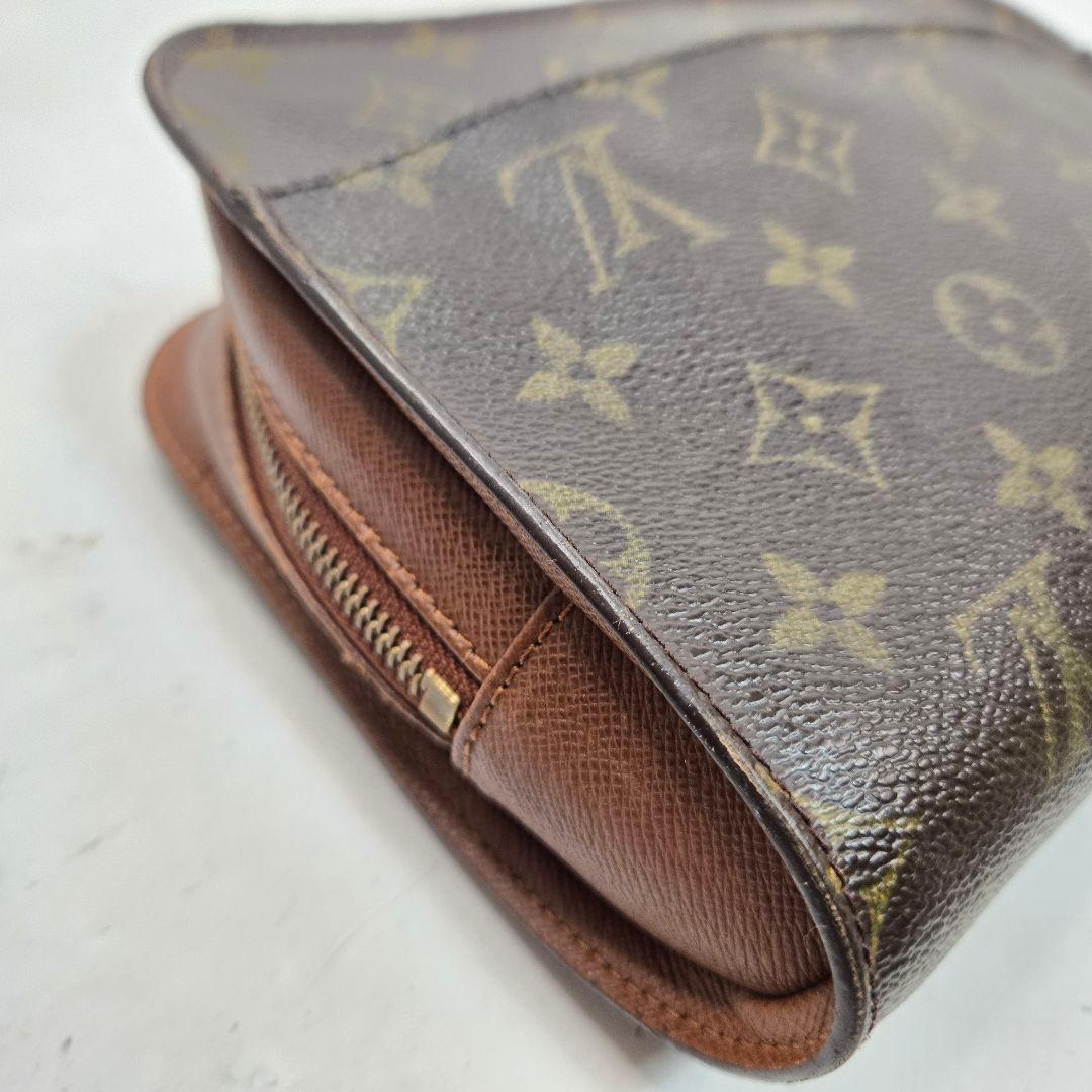 美品 LOUIS VUITTON モノグラム オルセー クラッチバッグ