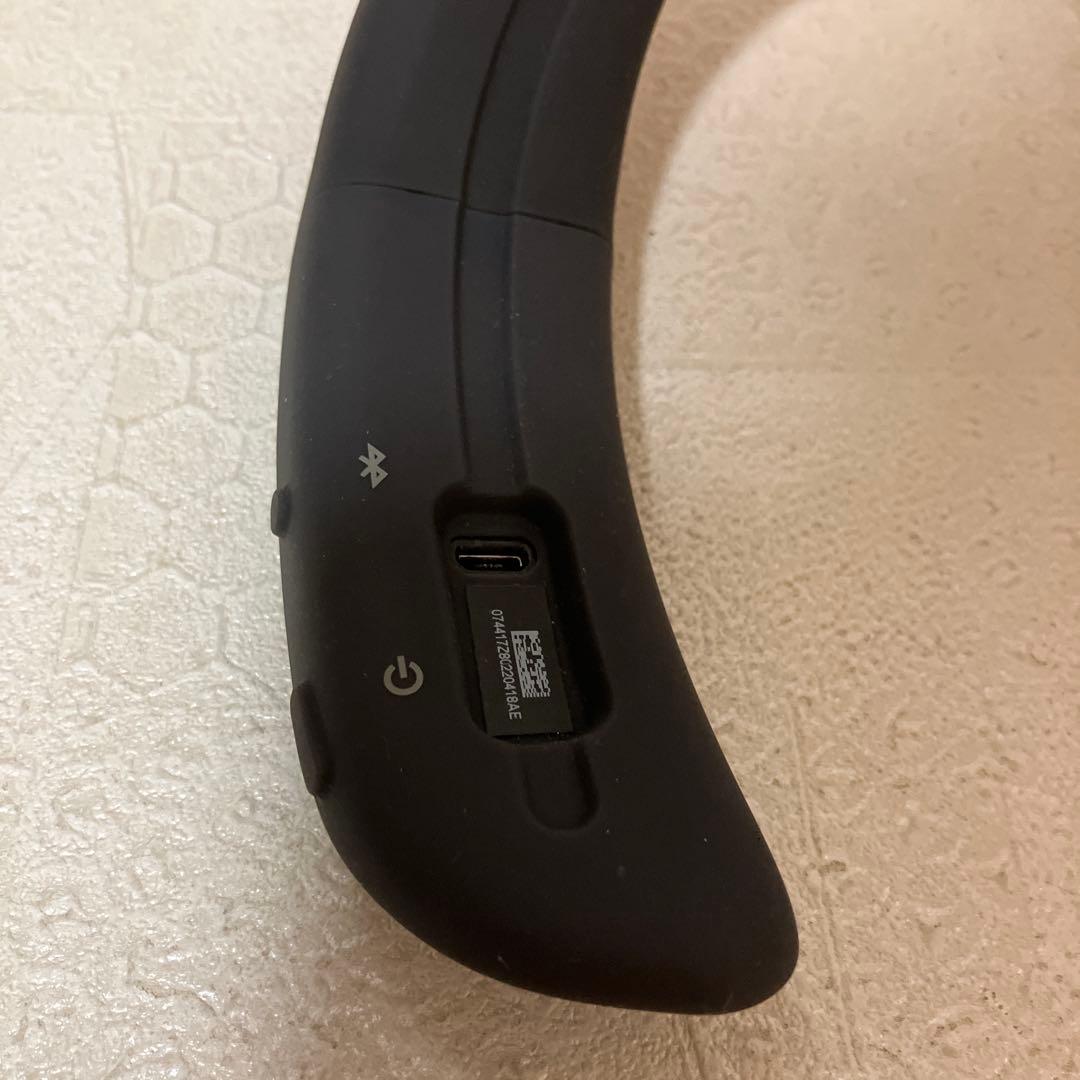 BOSE ネックスピーカーSoundWear Companion speaker