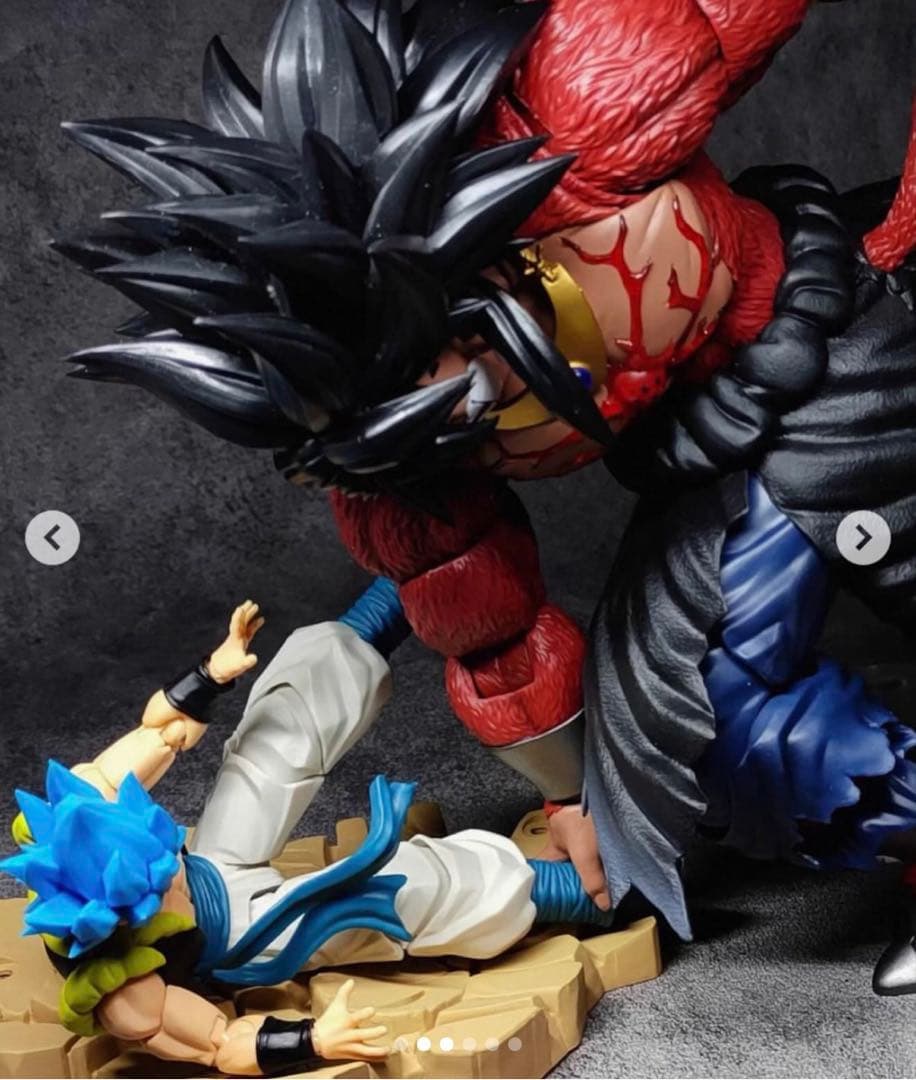 フィギュアーツサイズ　ブロリー ダーク　ドラゴンボール