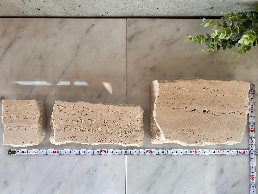 天然大理石　イタリア　トラバーチン　3個セット　割肌　●アクセサリー台●送料無料