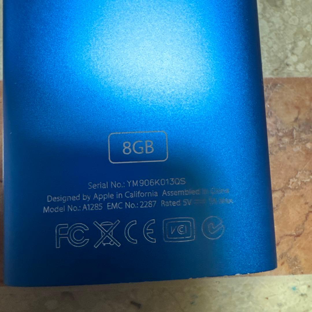 Apple iPod 8GB 青とipod Nano