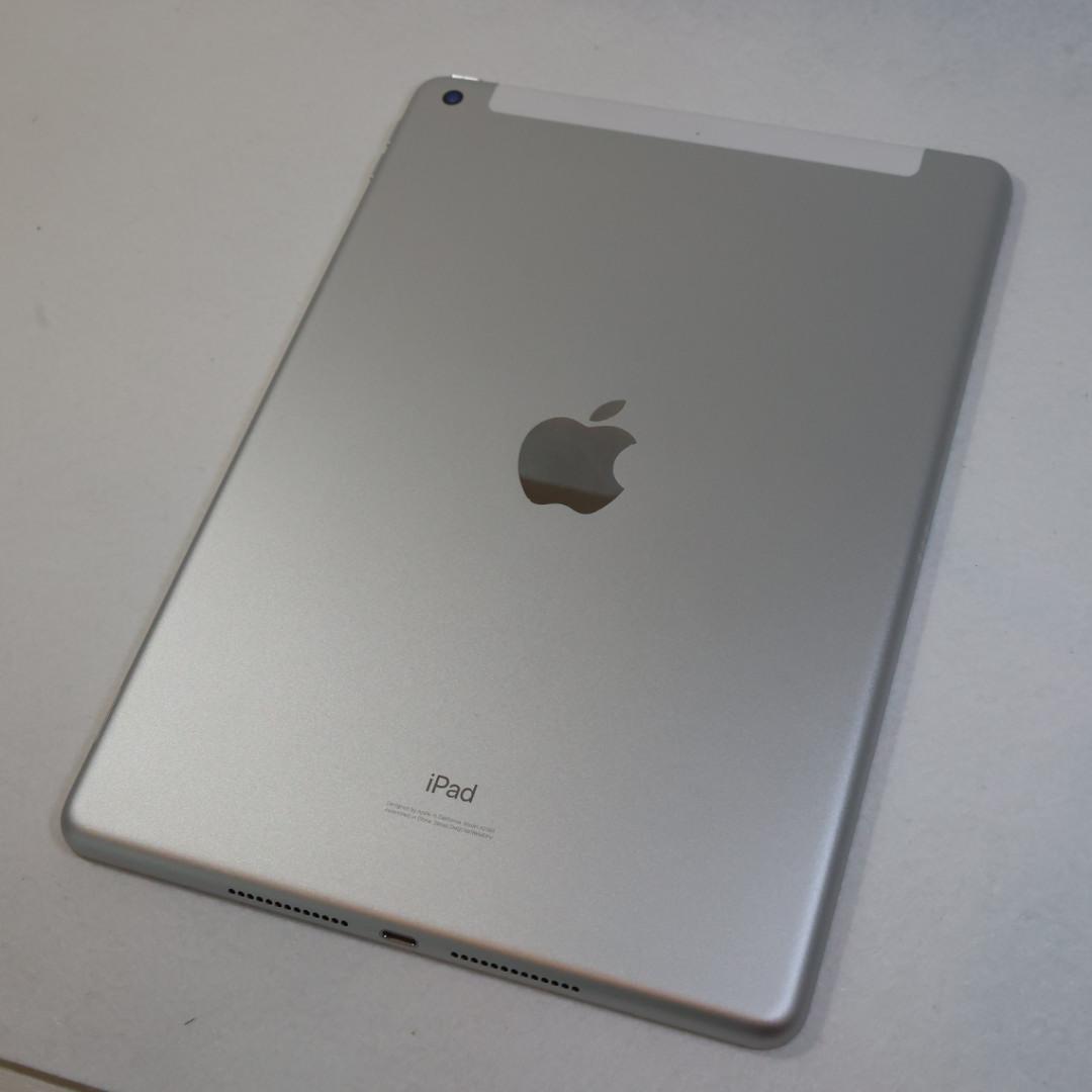 Apple iPad 第7世代 Wi-Fi + Cellular 32GB