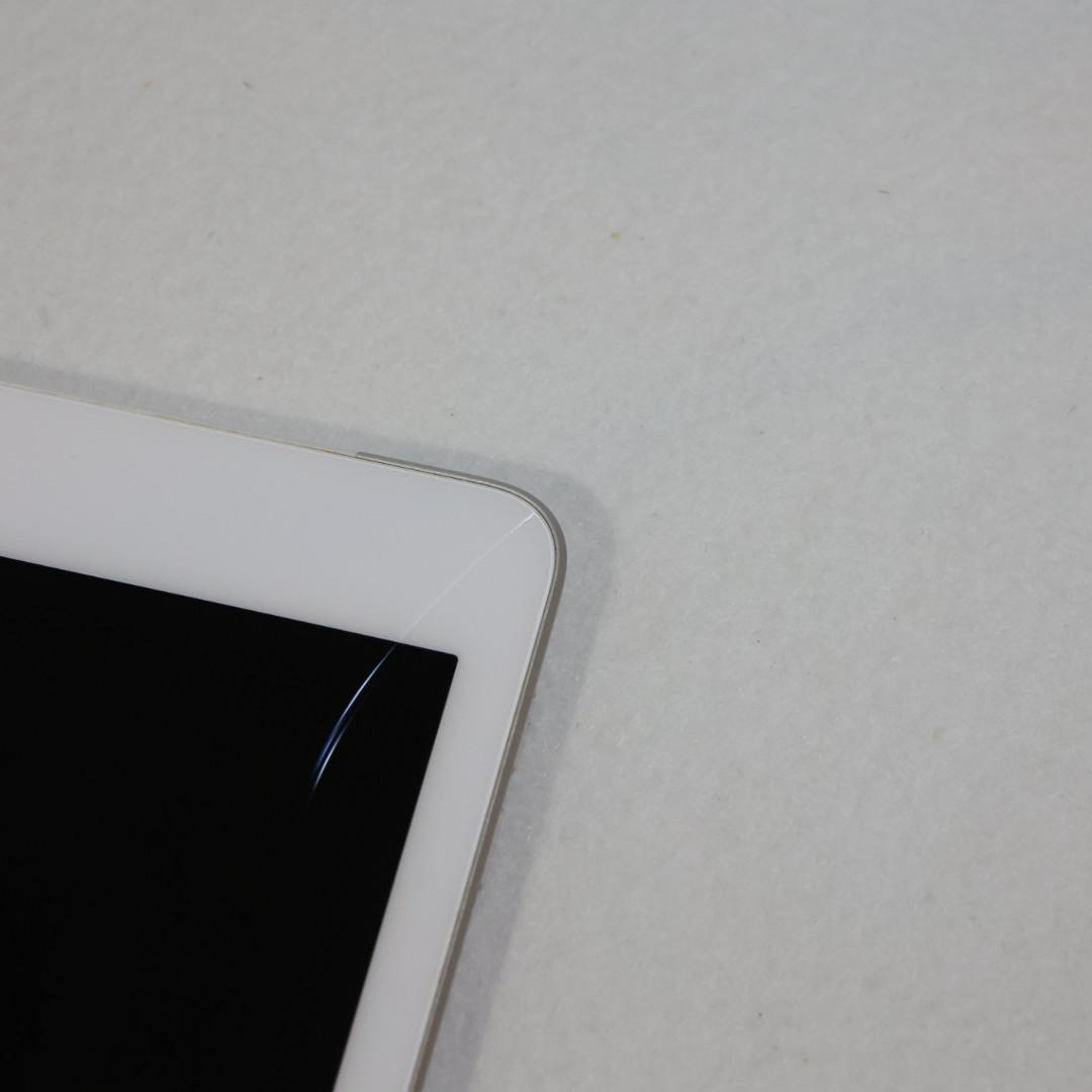 Apple iPad 第7世代 Wi-Fi + Cellular 32GB