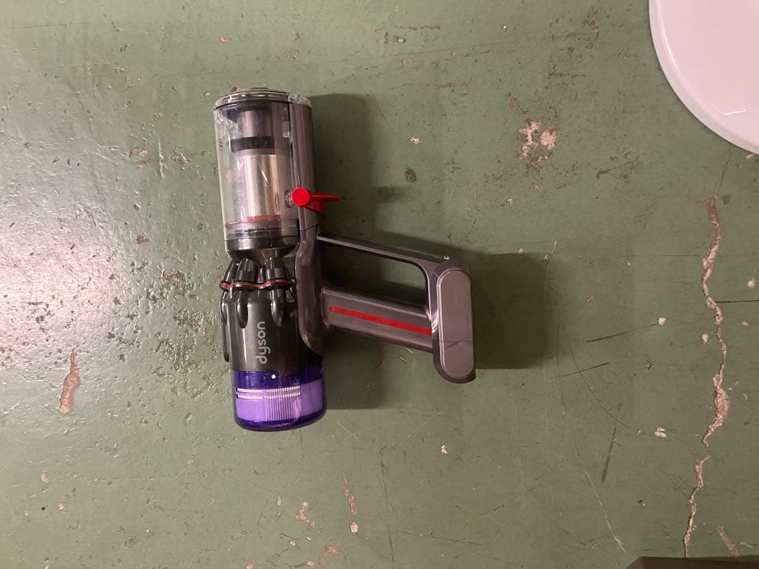 ま*♪様 SV33 充電式コードレスクリーナー　Dyson Micro ジャンク