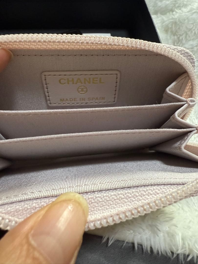 【新品未使用】CHANELボーイシャネル Vステッチケース