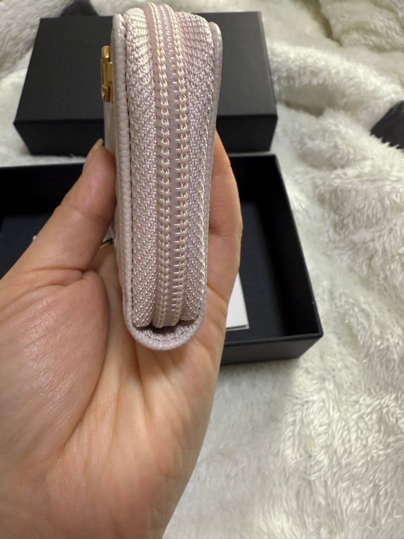 【新品未使用】CHANELボーイシャネル Vステッチケース