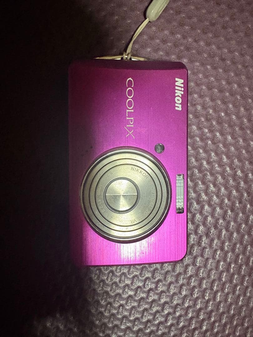 Nikon COOLPIX ピンク デジタルカメラ