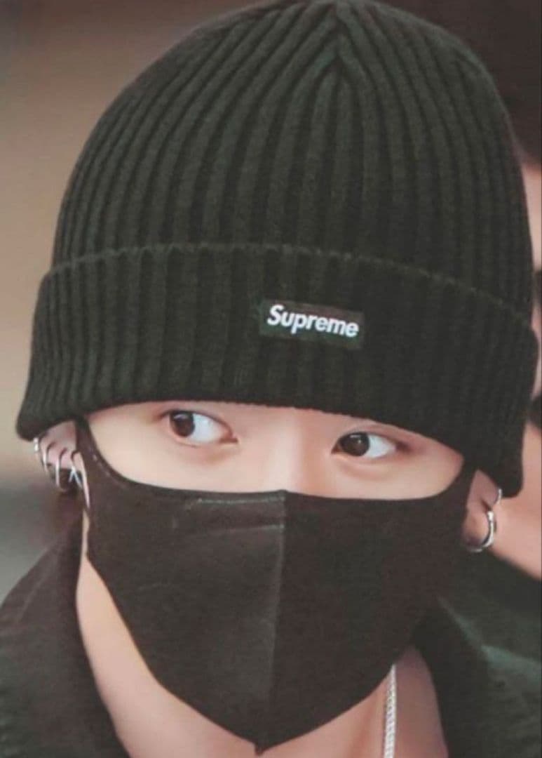 ★【新品・未使用】タグ付き❗Supreme BOXロゴ ニット帽
