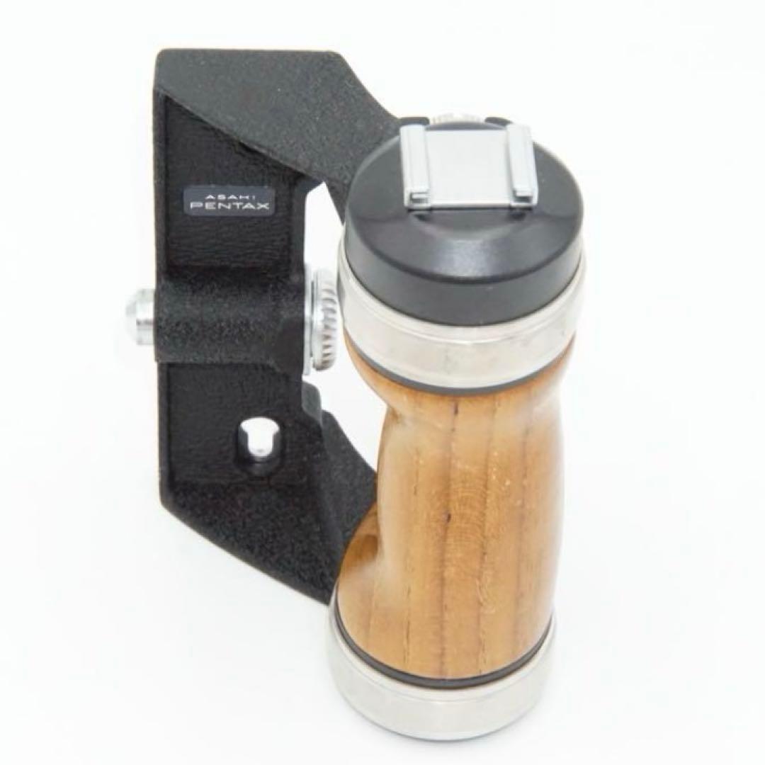 ペンタックス　PENTAX67 PENTAX6×7 ウッドグリップ　②