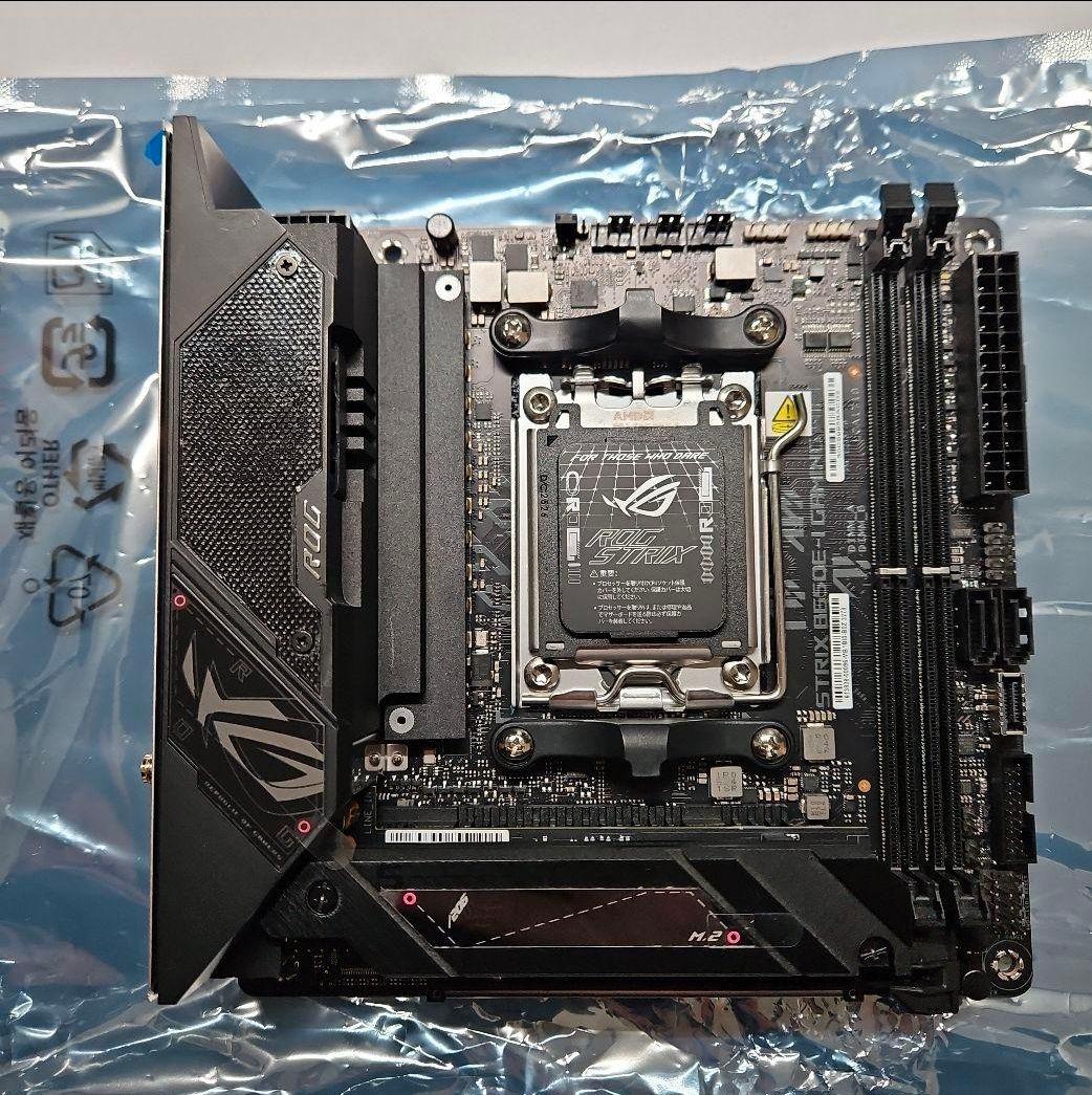 新品　ASUS ROG STRIX B650E-I GAMING WIFI