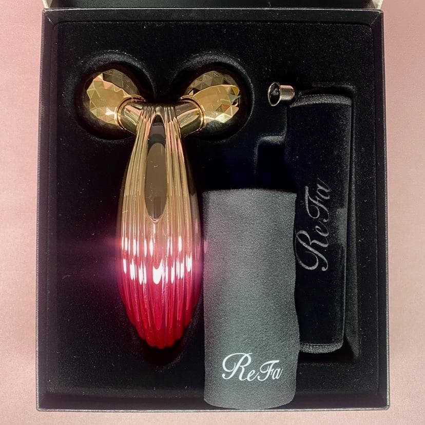 【新品同様✨希少カラー♡ 】リファ カラットレイ ｜プレゼントにも◎