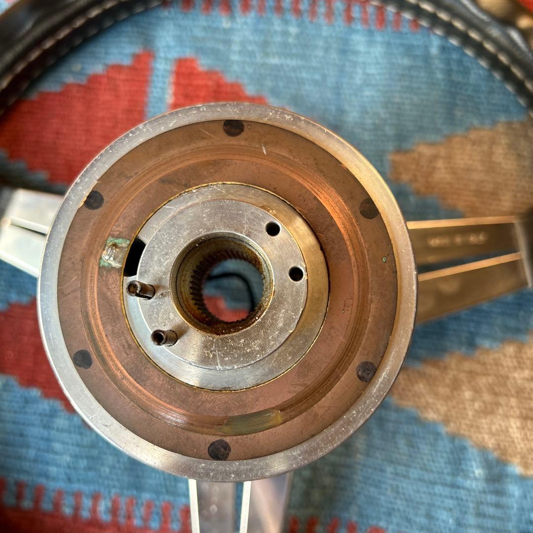 Nardi ステアリングホイール トリノ製