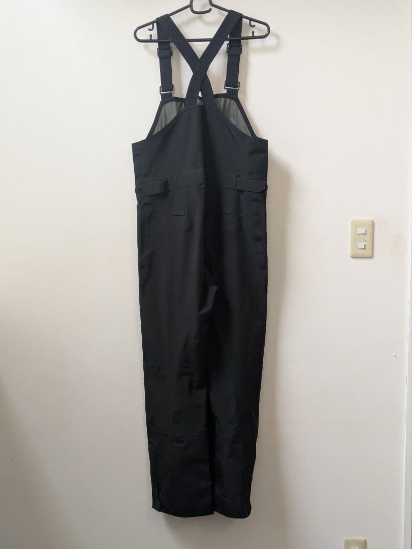 GOLDWIN　GORE-TEX3L（3レイヤー）ビブパンツ　Mサイズ