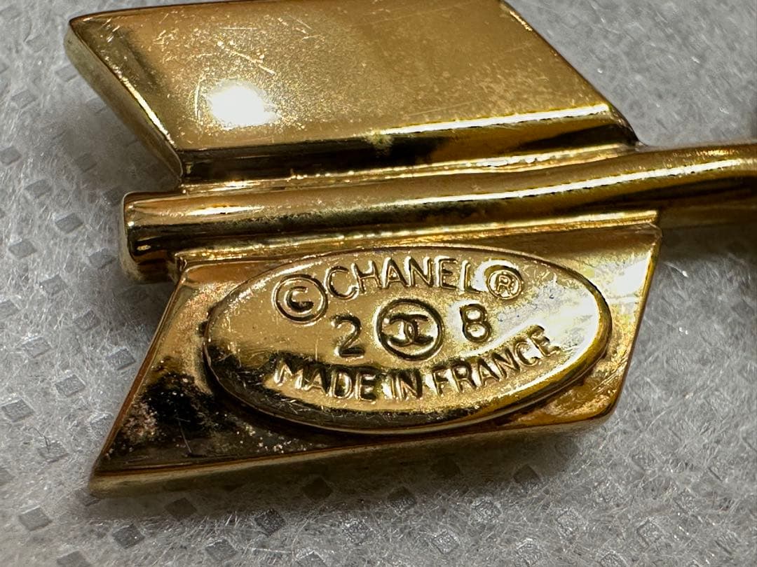 CHANEL シャネル　ココマーク　アローピンブローチ　ゴールド　ヴィンテージ