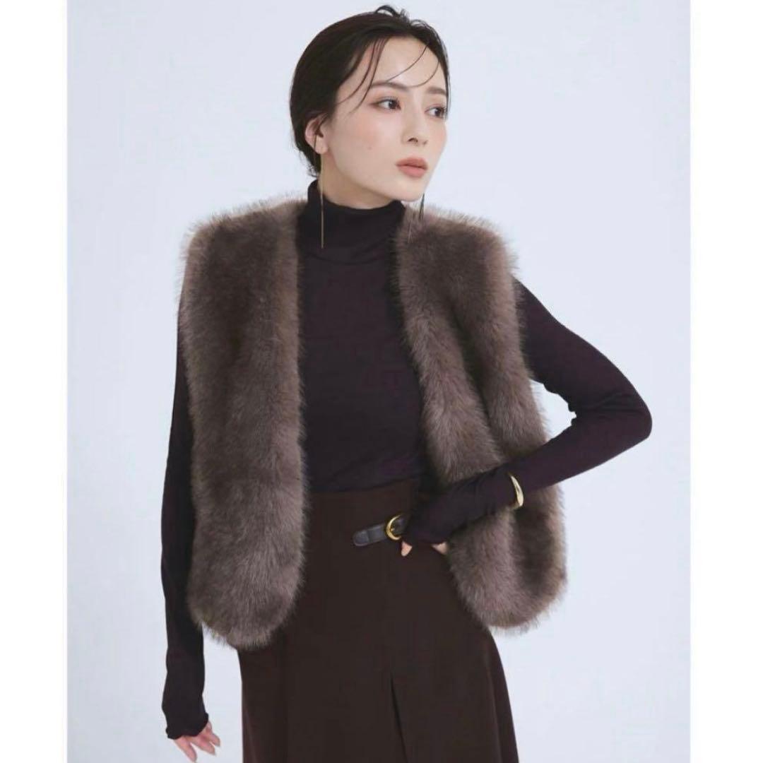 【美品　1度着用のみ】anuans ショートファーベスト　チャコールブラウン