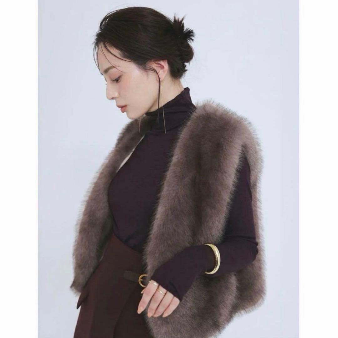 【美品　1度着用のみ】anuans ショートファーベスト　チャコールブラウン